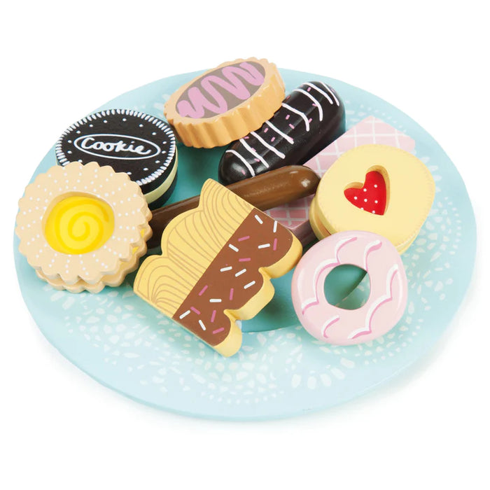 Biscuit & Cookie Set - 10 Pieces |  | Safari Ltd®