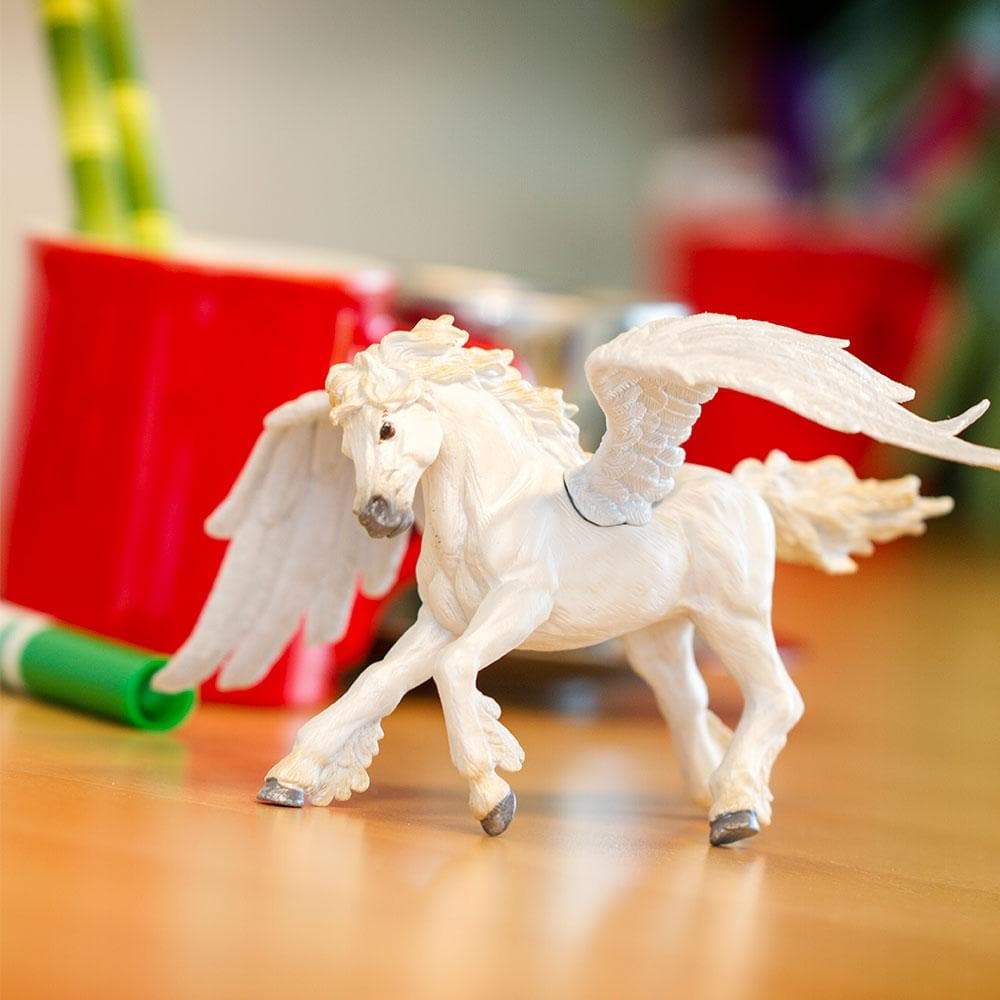 Pegasus | Mythical Creature Toys | Safari Ltd®