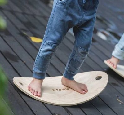 Plan Toys Balance Board - Safari Ltd®